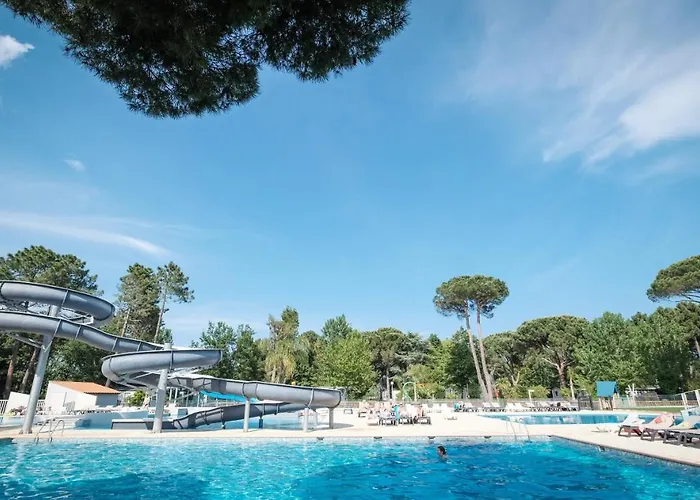 Camping Taxo Les Pins - Maeva